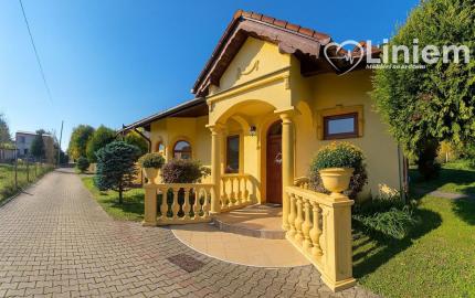 RODINNÁ  USADLOSŤ PRÍLEPY