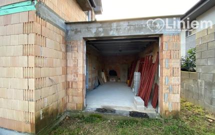  Novostavba v Malom Lapáši!