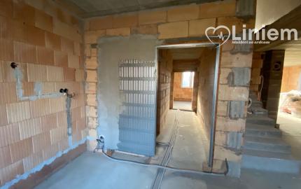  Novostavba v Malom Lapáši!