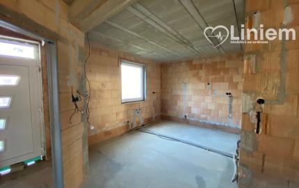  Novostavba v Malom Lapáši!