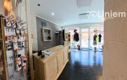  Na predaj obchodný priestor v centre Zlatých Moraviec – 42 m² 