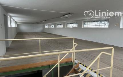 NA PRENÁJOM rozľahlý skladový priestor v Galante