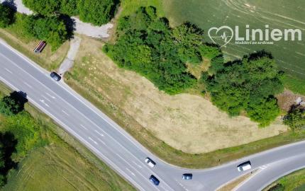 Pozemok na predaj – výborná poloha pri hlavnom ťahu Topoľčany – Nitra!