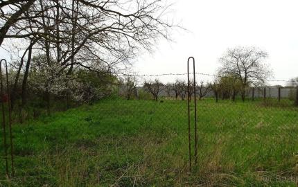 Staňte sa majiteľom pozemku v Poľnom Kesove - Zaujímavá cena!