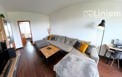 NA PREDAJ | Priestranný 3-izbový byt 73 m² + balkón + 16 m² pivnica | Nitra – Klokočinačina