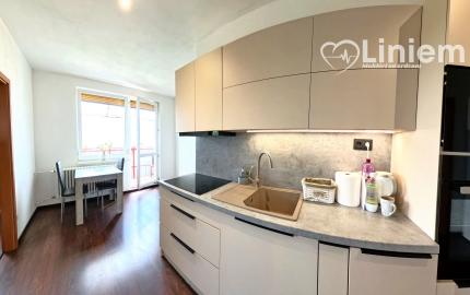 NA PREDAJ | Priestranný 3-izbový byt 73 m² + balkón + 16 m² pivnica | Nitra – Klokočinačina