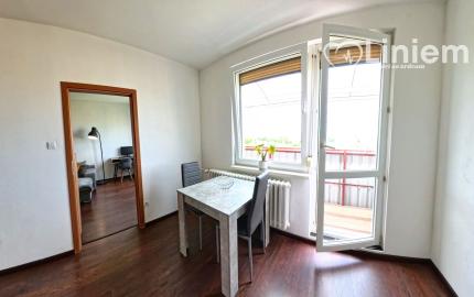 NA PREDAJ | Priestranný 3-izbový byt 73 m² + balkón + 16 m² pivnica | Nitra – Klokočinačina