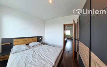 NA PREDAJ | Priestranný 3-izbový byt 73 m² + balkón + 16 m² pivnica | Nitra – Klokočinačina