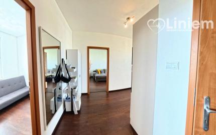 NA PREDAJ | Priestranný 3-izbový byt 73 m² + balkón + 16 m² pivnica | Nitra – Klokočinačina