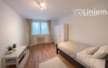 Veľký 3-izbový byt 90 m2 + 2 loggie, TRNAVA  JUH