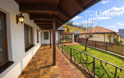 Solitér medzi nehnuteľnosťami: Luxusná rezidencia s kachľovou pecou