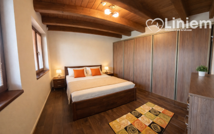 Solitér medzi nehnuteľnosťami: Luxusná rezidencia s kachľovou pecou