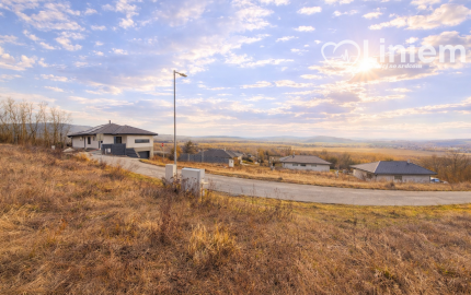 🏡 Stavebný pozemok 762 m² | Podhorany – Mechenice