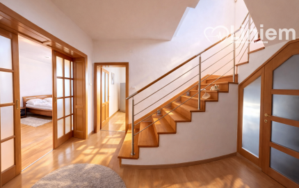 PRENÁJOM | Rodinný dom s krásnou záhradou | Nitra – Zobor