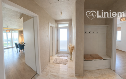 NADŠTANDARDNÝ 3-IZBOVÝ BYT S VLASTNÝM POZEMKOM PRI GOLFOVOM IHRISKU RED OAK – LUŽIANKY