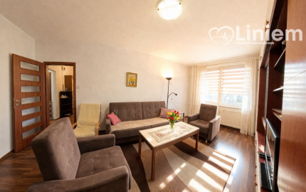 Exkluzívne iba u nás: 2-izbový byt s balkónom a klimatizáciou – Nitra, Klokočina (Baničova ulica)