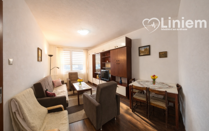 Exkluzívne iba u nás: 2-izbový byt s balkónom a klimatizáciou – Nitra, Klokočina (Baničova ulica)