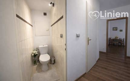 Exkluzívne iba u nás: 2-izbový byt s balkónom a klimatizáciou – Nitra, Klokočina (Baničova ulica)