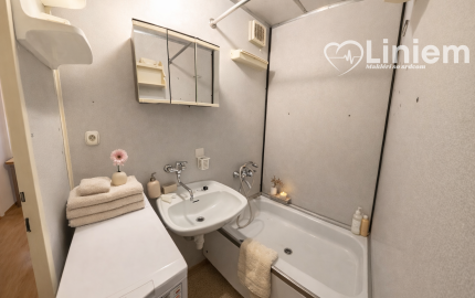 1-IZBOVÝ BYT S LOGGIOU NA KLOKOČINE V NITRE – PETZWALOVA ULICA