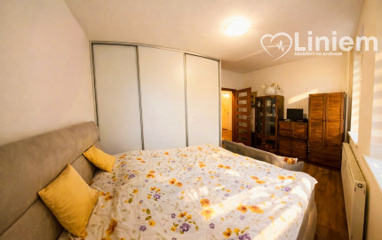 Exkluzívne iba u nás: 2-izbový byt s balkónom a klimatizáciou – Nitra, Klokočina (Baničova ulica)