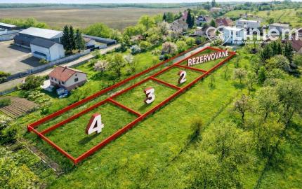 🔥 PREDAJ UŽ IBA 3!| 4 stavebné pozemky – Jelenec