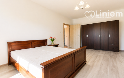 EXKLUZÍVNE – 2-izbový zariadený,bezbariérový byt s parkovaním, pivnicou a klimatizáciou