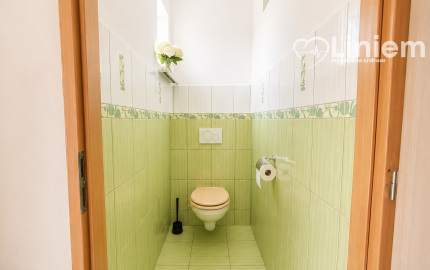 EXKLUZÍVNE – 2-izbový zariadený,bezbariérový byt s parkovaním, pivnicou a klimatizáciou