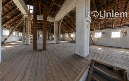 Jedinečný industriálny priestor: Na predaj historická sýpka na bývanie i podnikanie