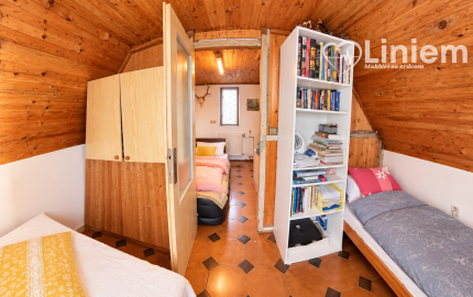 Chata s celoročným využitím a terasou | Bojná | pozemok 399 m²
