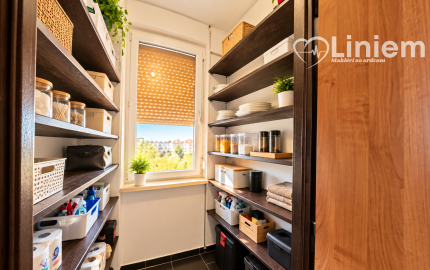 NA PREDAJ | Priestranný 3-izbový byt 73 m² + balkón + 16 m² pivnica | Nitra – Klokočinačina