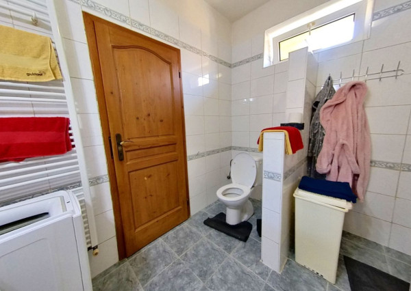 Exkluzívna ponuka: 4-izbový bezbariérový dom snov s nádhernou záhradou!