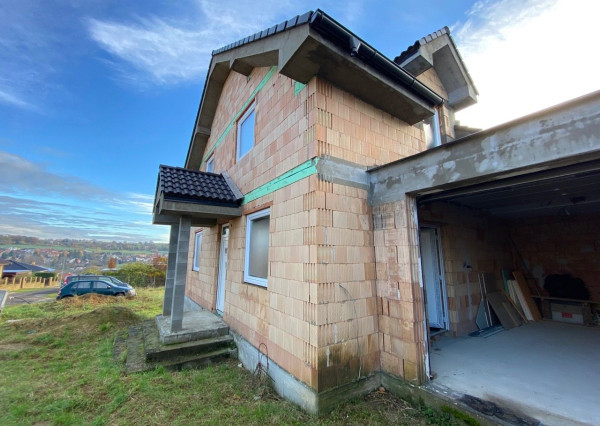  Novostavba v Malom Lapáši!