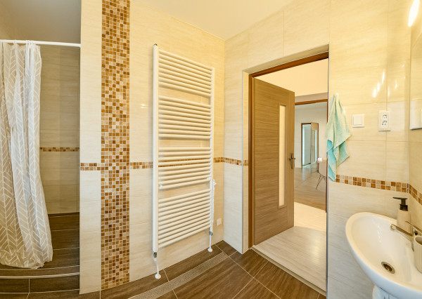  Prenájom rodinného domu – Lužianky