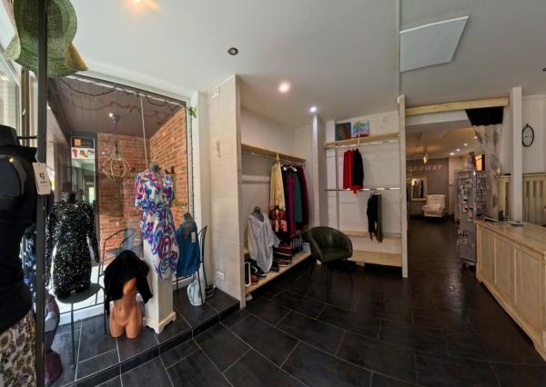  Na predaj obchodný priestor v centre Zlatých Moraviec – 42 m² 