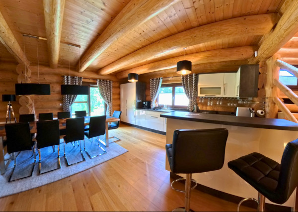  Prenájom luxusnej chaty v srdci Tatier – Chalet Lomnica ☆☆☆☆☆ 