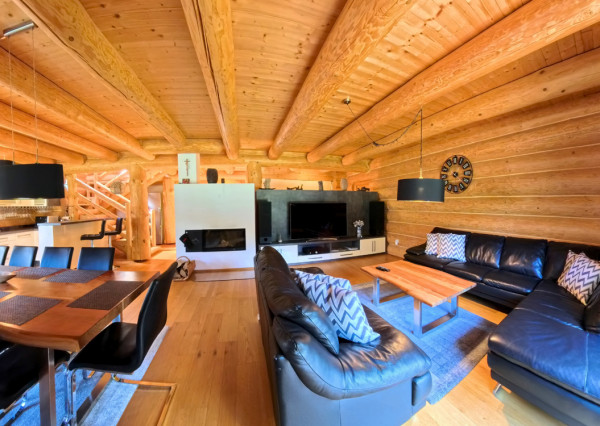  Prenájom luxusnej chaty v srdci Tatier – Chalet Lomnica ☆☆☆☆☆ 