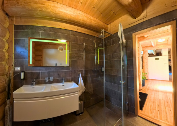  Prenájom luxusnej chaty v srdci Tatier – Chalet Lomnica ☆☆☆☆☆ 