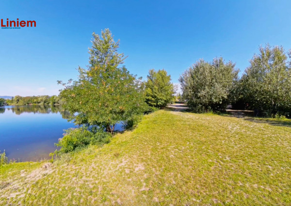 Rekreačné pozemky pri Vajnorských jazerách, Bratislava 