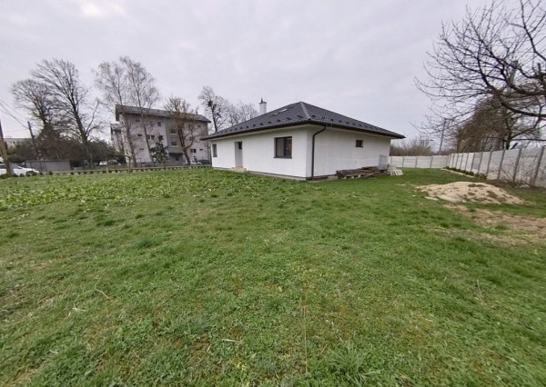 Znížená cena!!! Novostavba domu s terasou v obci Michaľany