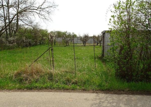 Staňte sa majiteľom pozemku v Poľnom Kesove - Zaujímavá cena!