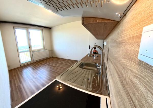 2-izbové byty v hotelovom komplexe – Nitra, Krškany