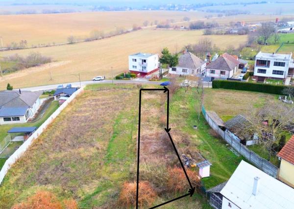 Na predaj  stavebný pozemok – Ardanovce