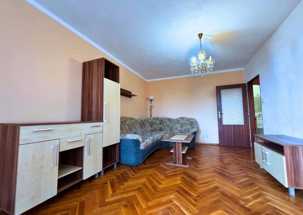 Prenájom zariadeného 3-izbového bytu na Lipovej ulici v Nitre