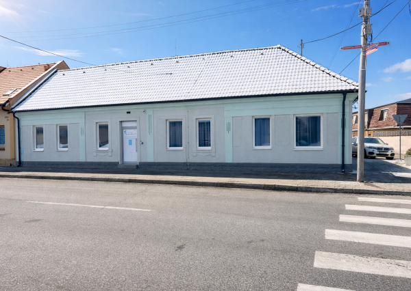 Obchodno-prevádzkové priestory v Seredi NA PRENÁJOM