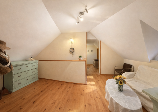 🔥 PRENÁJOM 4-IZBOVÉHO RODINNÉHO DOMU – NITRA, JANÍKOVCE 🏡