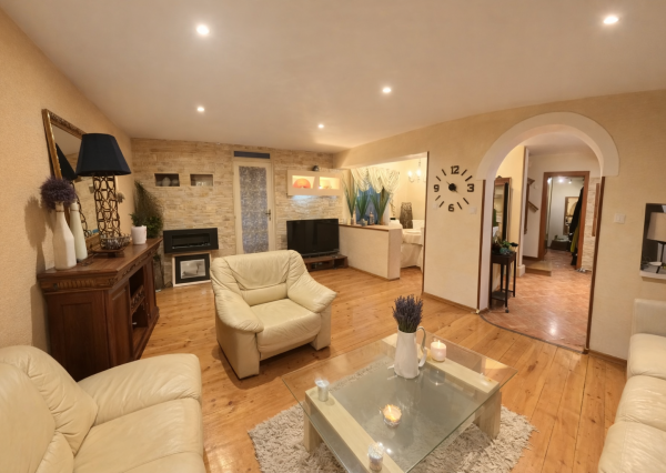 🔥 PRENÁJOM 4-IZBOVÉHO RODINNÉHO DOMU – NITRA, JANÍKOVCE 🏡