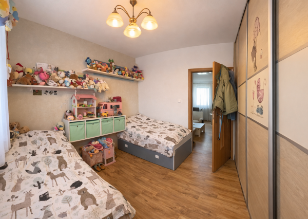 🏡 3-IZBOVÝ BYT ul. S. H. Vajanského📍 Nové Zámky