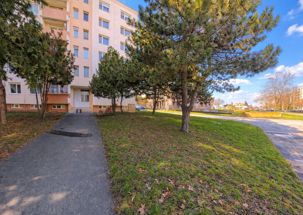 🏡 3-IZBOVÝ BYT ul. S. H. Vajanského📍 Nové Zámky