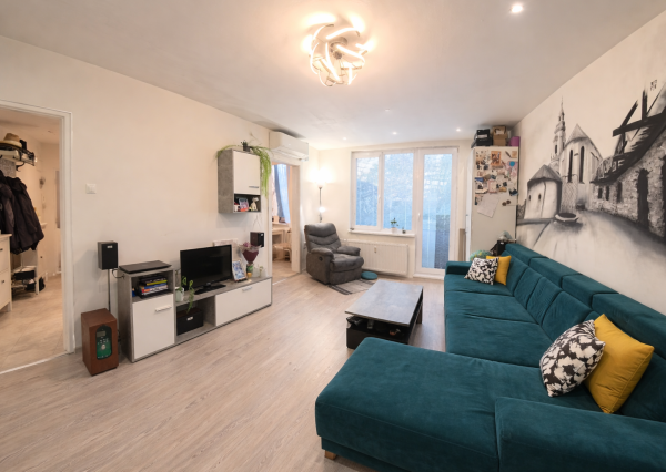 Prenájom | Moderný 2-izbový byt po kompletnej rekonštrukcii s balkónom