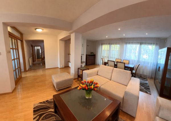 PRENÁJOM | Rodinný dom s krásnou záhradou | Nitra – Zobor